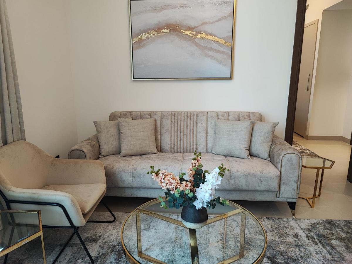Beautiful 2 Bedroom Next To Business Bay - Sobha Creek Vista Dubai Ngoại thất bức ảnh